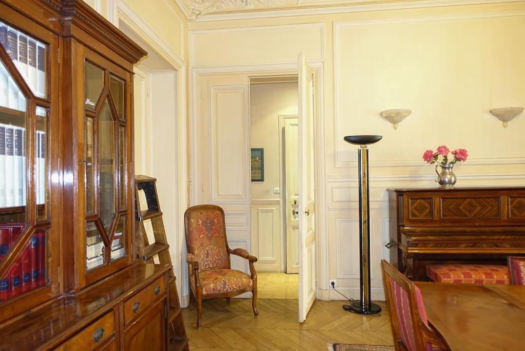 Apartment Monceau/villiers : Magnifique 6p